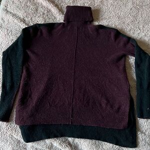 Athleta bicolor turtleneck sweater S